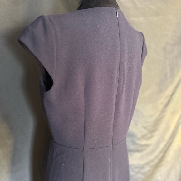 LK BENNETT "DR ELIZA" - Picture 9 of 9